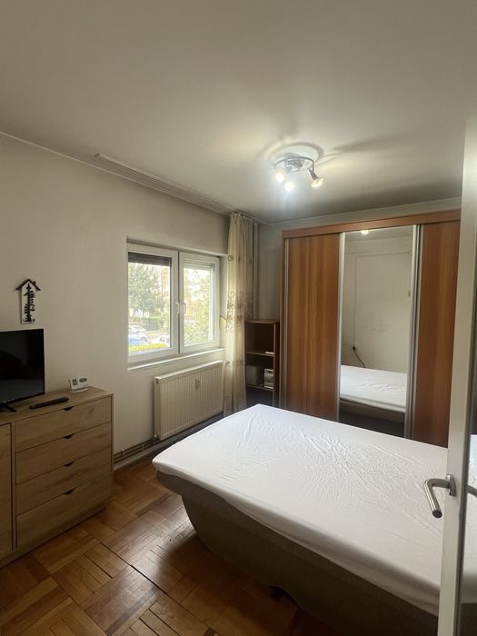 Vand apartament 2 camere