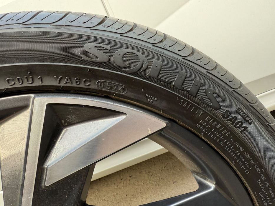 Kumho Solus SA01 225/45