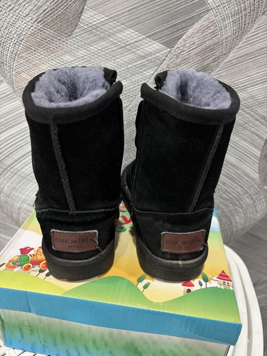 Продам уги 30 размер