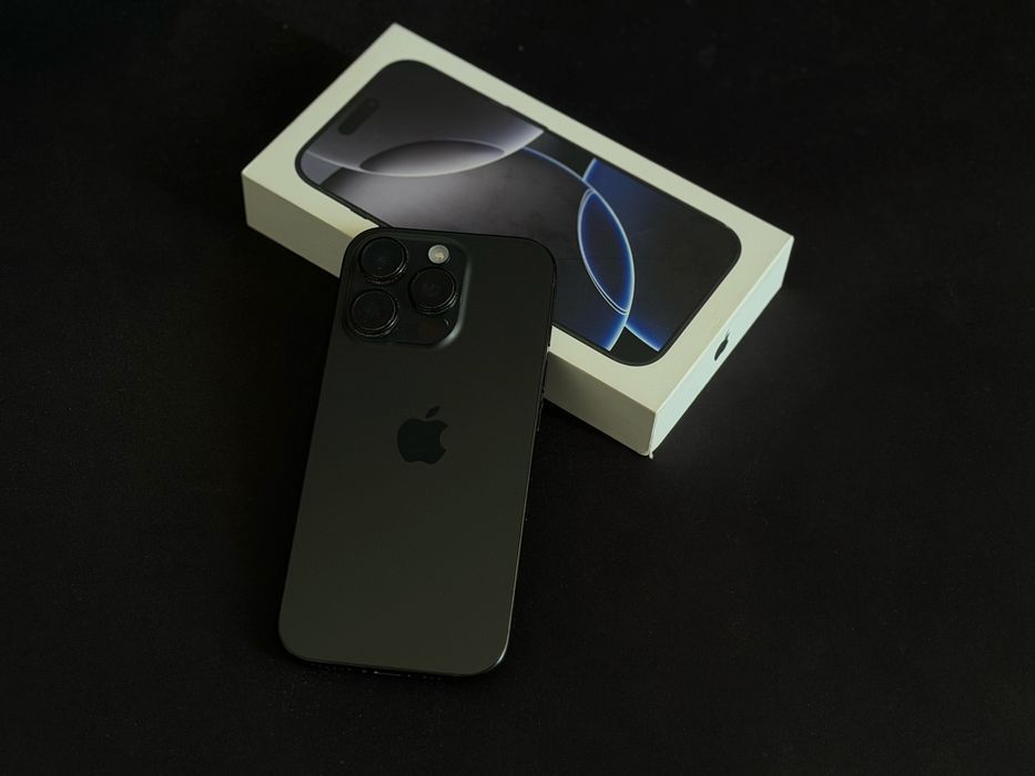 Продам iphone 16 pro