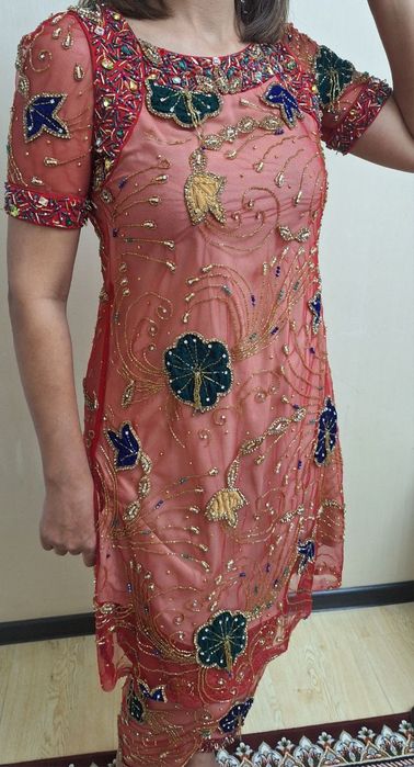 Продаётся платье