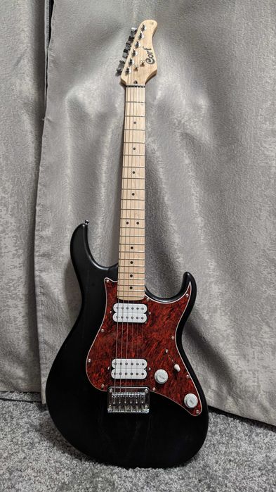 Электрогитара Cort G100 HH черная, Малазия