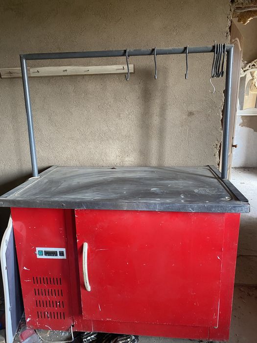 Холодилник прилавка