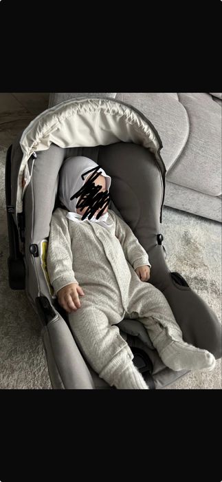 Продам автокресло joye