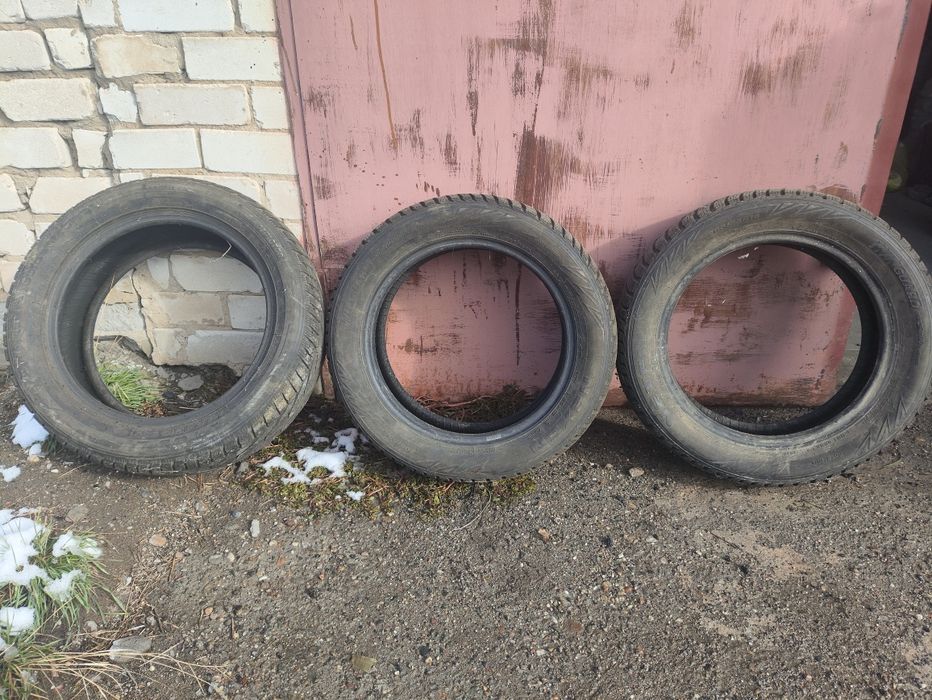 Продам шины зимние