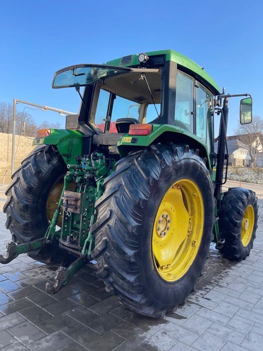 John Deere 6410  105 CP