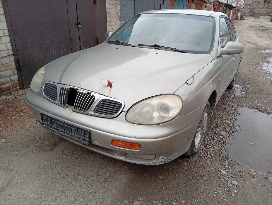 В разборе Daewoo Leganza 1997 C18SED