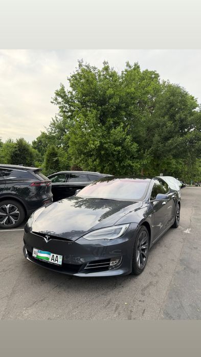Tesla Model S Long Range Plus