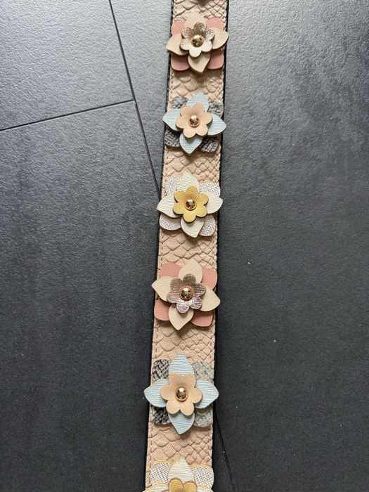 Дръжка за чанта с 3Д цветя