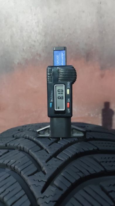2броя зимни гуми 205/55/16 Hankook 
dot23
8mm