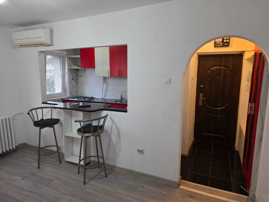 Proprietar, Ale. Somesu Rece 1-9, Bloc 5,cartier Baneasa