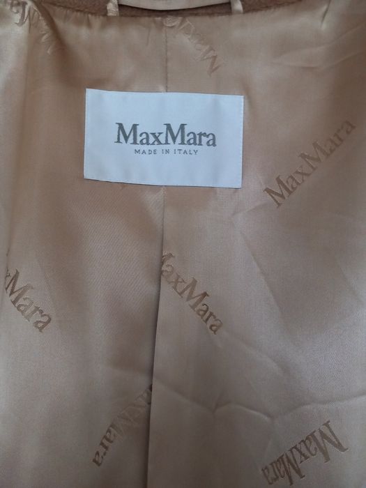 Палто, камилска вълна, Max Mara, Италия