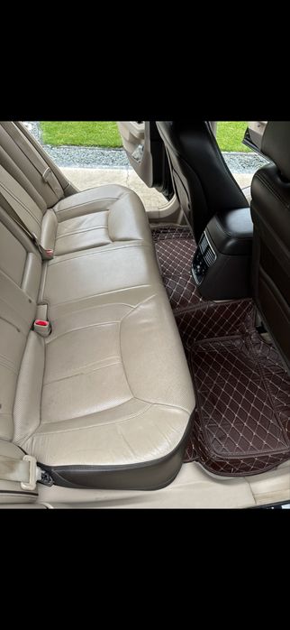 Chrysler 300c 3.0 diesel an 2013 nu lancia thema !!!