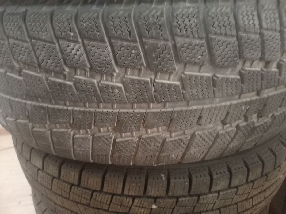 Продам шины зима