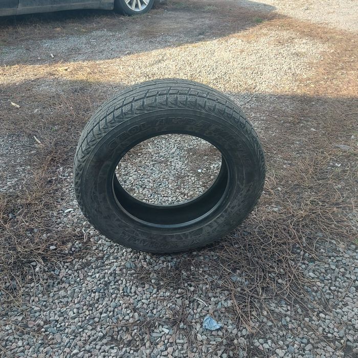 Продам шины срочно Микр Думан