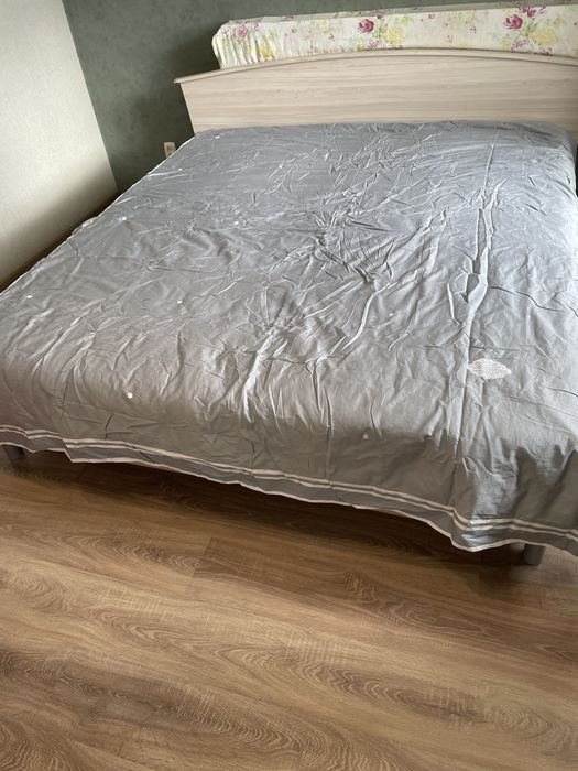 Продам пост комплекты, одеяла, подушки новые