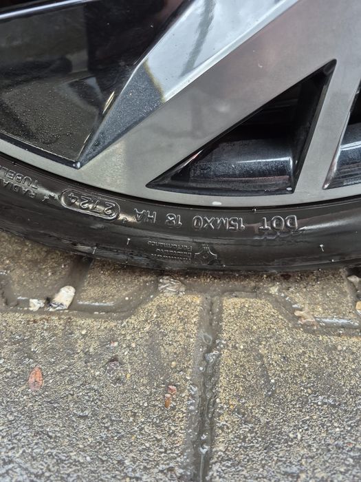 Vând anvelope Hankook