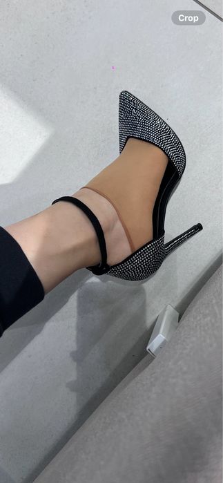 Дамски токчета с камъни