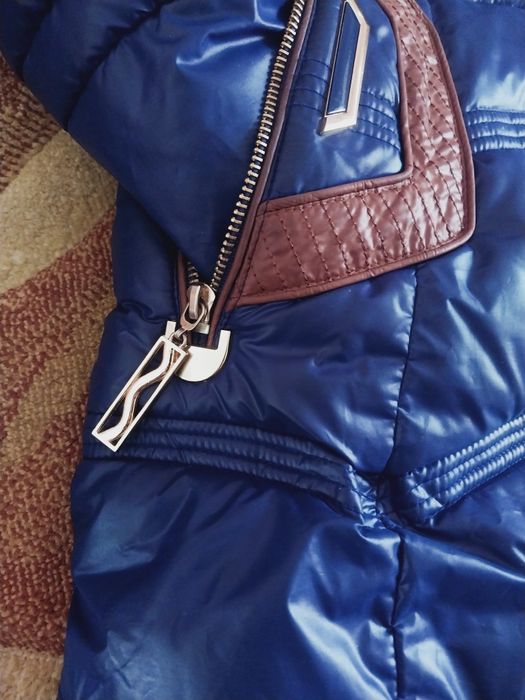 Тёплая Зимняя куртка б/у