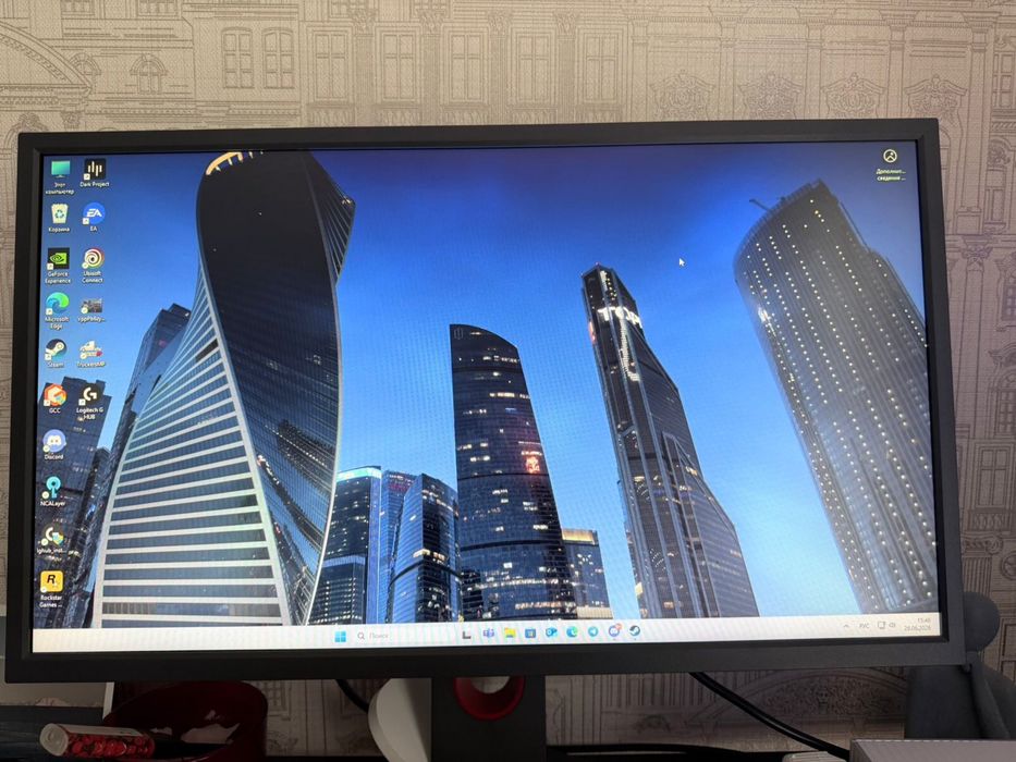 Продам монитор ZOWIE