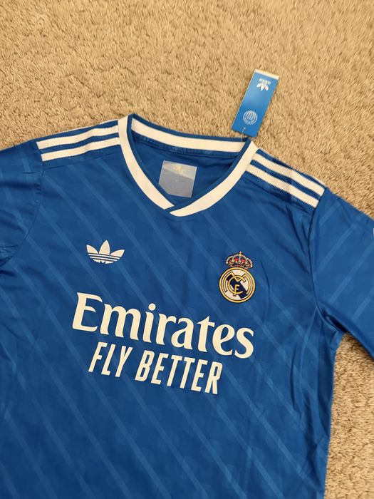 Tricou real madrid