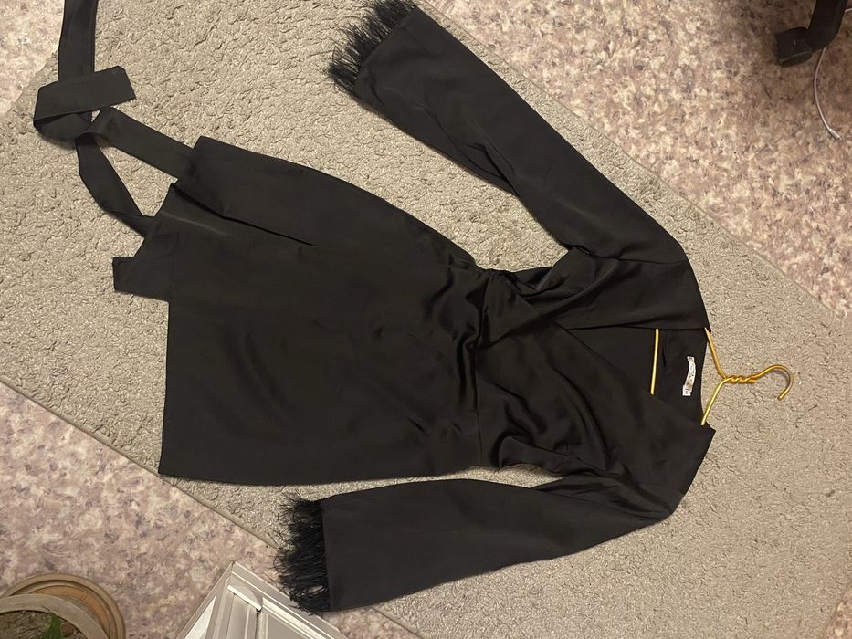 Красивое, мини платье