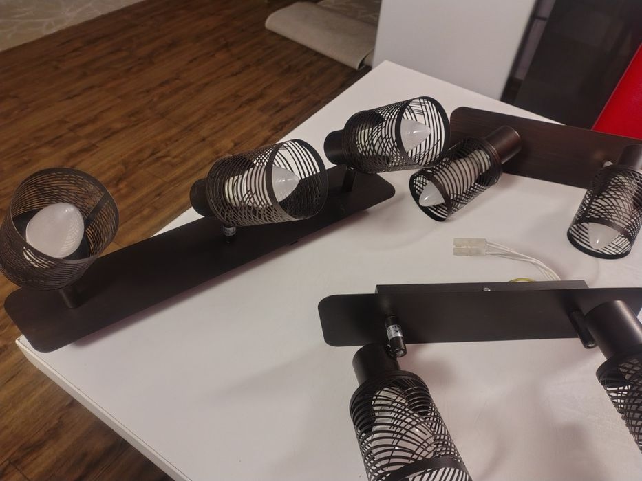 Aplice perete sau tavan