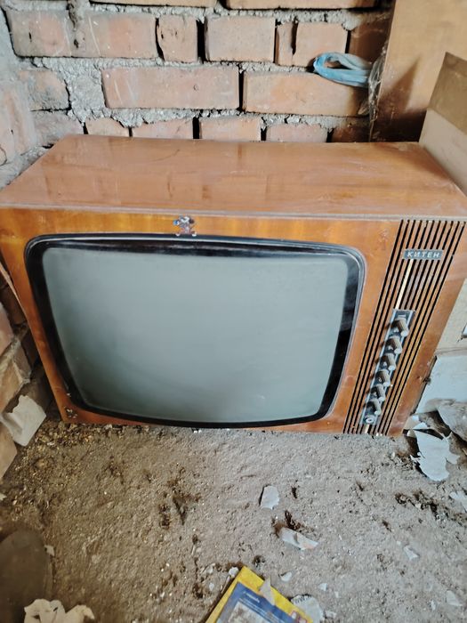 Retro Televizor  Kiten