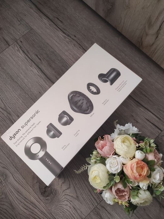 Uscator de par Dyson