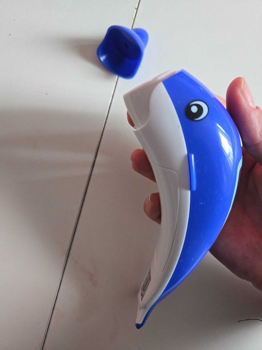 Продавам Microlife Инфрачервен безконтактен термометър Dolphin NC 400