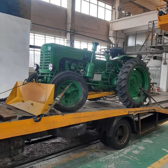 Трактор ХТЗ ДТ-20