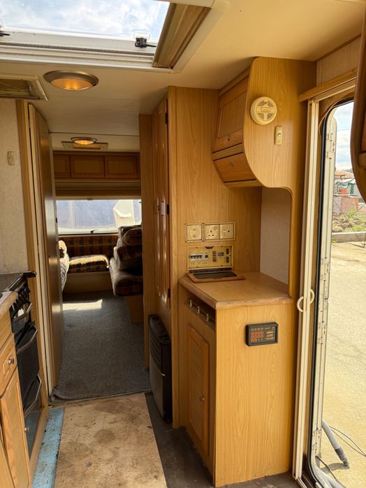 Каравана Bailey двуоса