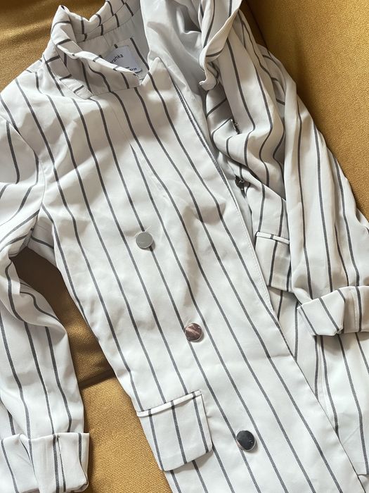 Сако BERSHKA оригинално