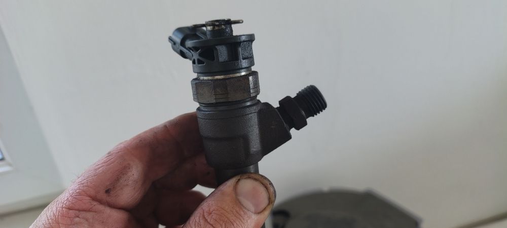 Injectoare și pompa pentru Duster,MCV, Renault,nissan
