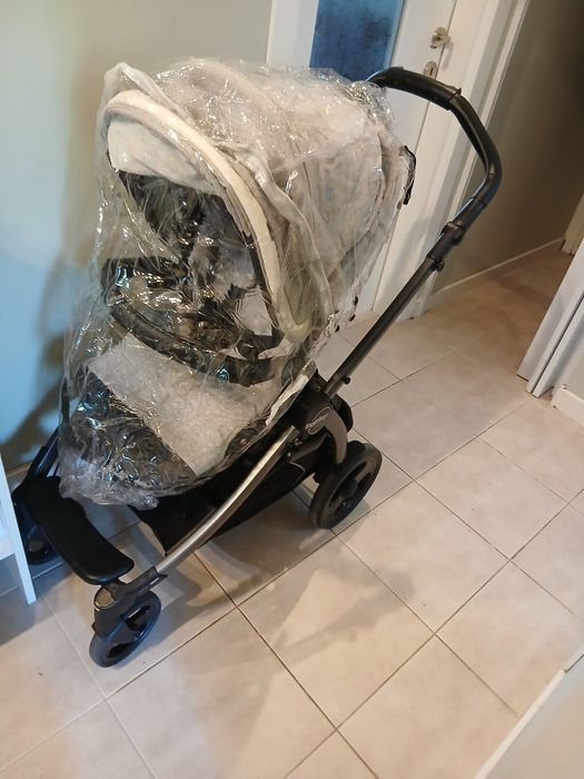 Бебешка количка Peg Perego 3 в 1
