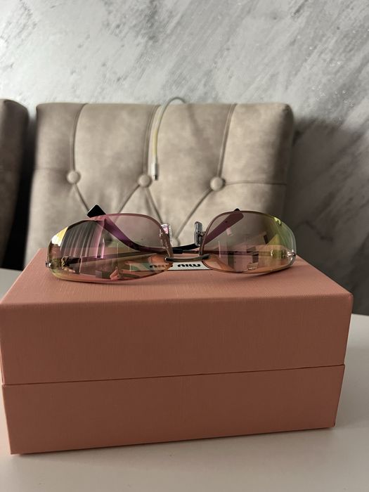 Ochelari de soare Miu Miu