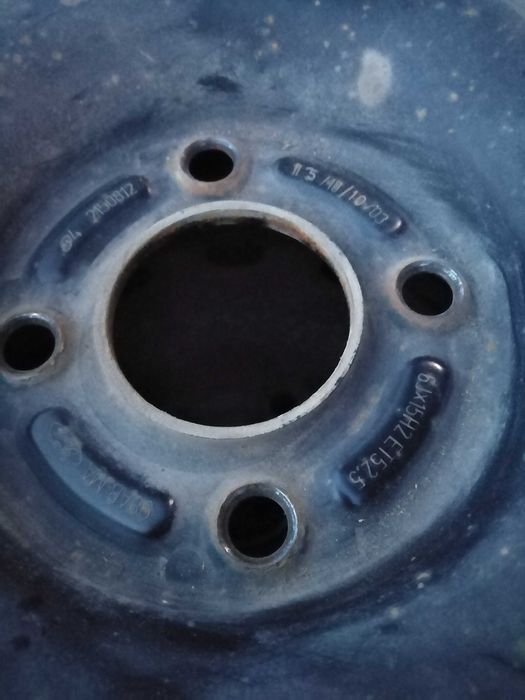 4бр. зимни гуми с железни джанти от Focus mk1