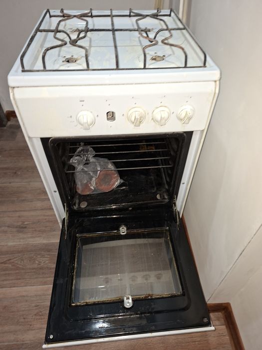 Отдам газ плиту б/у