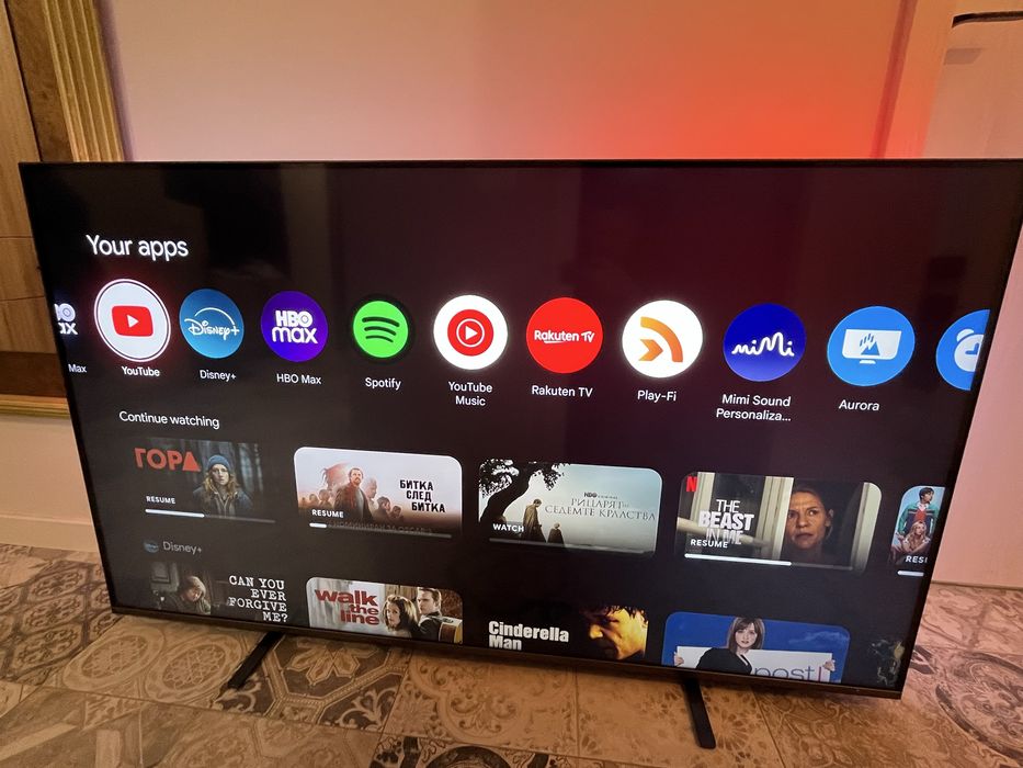 Philips The One 65 инча Ambilight