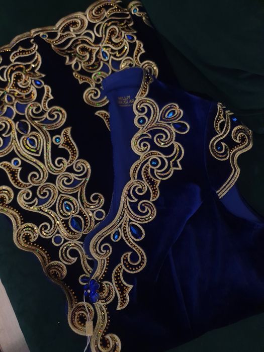 Жилет национальный женский