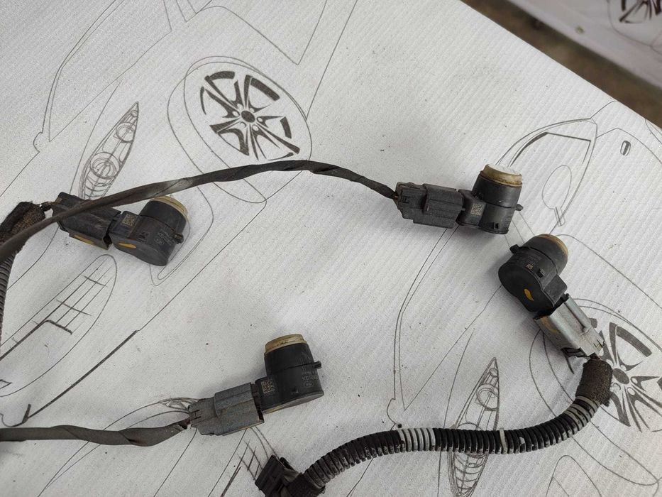 Senzori Parcare Fata (4 Buc.) + Instalatie Opel Zafira C Minivan 2011–2019 / Cod OEM 13282883 (5D2)