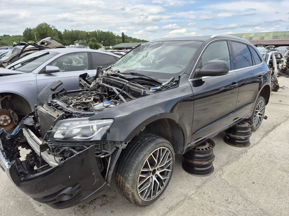 Dezmembram Audi Q5, an 2011, 2.0 TDI cod CGL, cutie viteze automata
