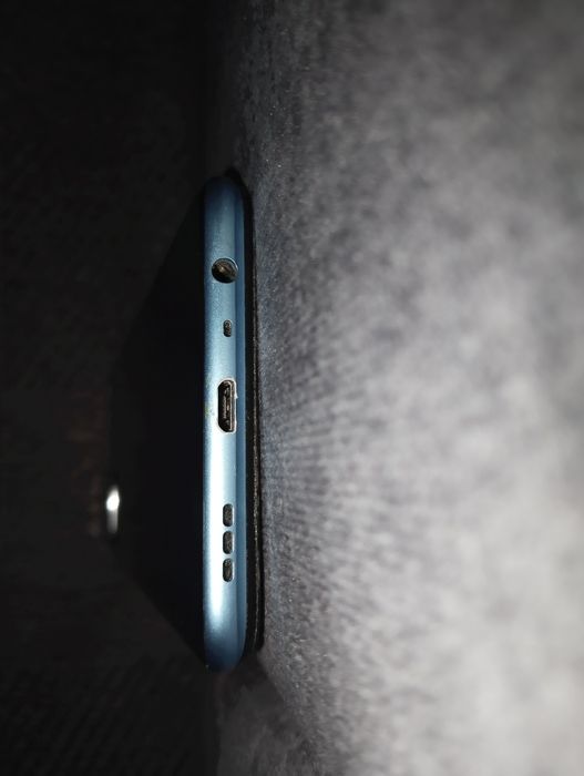 Продам телефон Oppoa15s