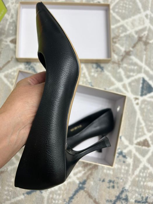 Кожа натуральная туфли 38 р