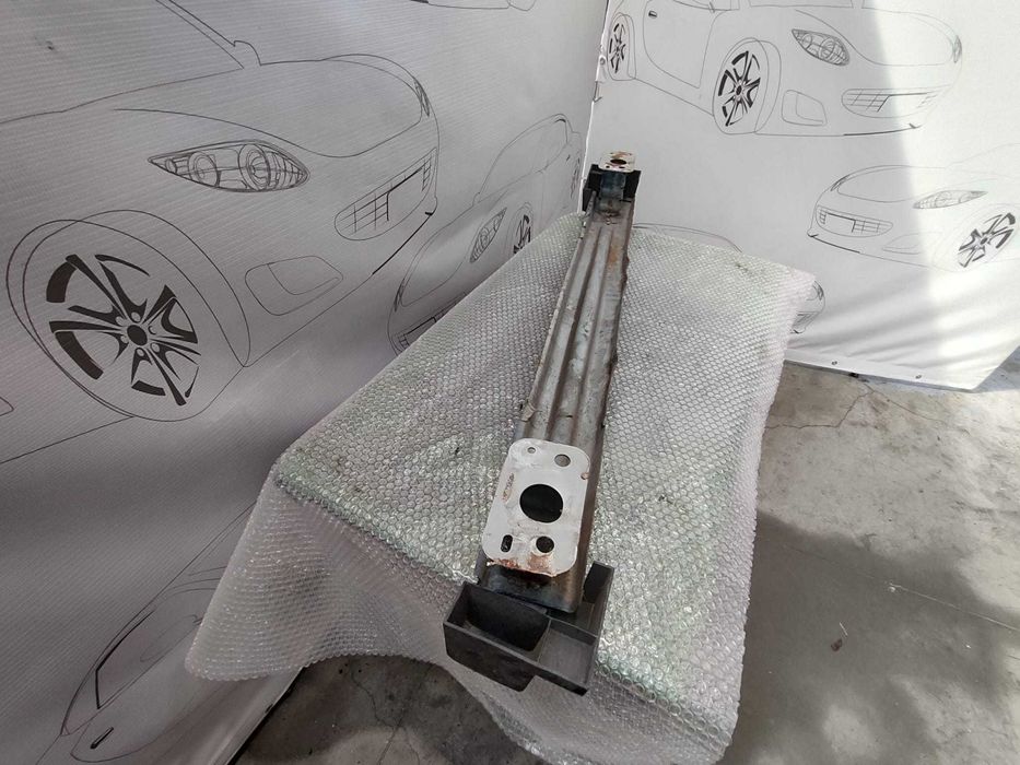Armătură / Traversă bară spate Dacia Duster 756102146R 2015 / [2010-2017] / (1C3)