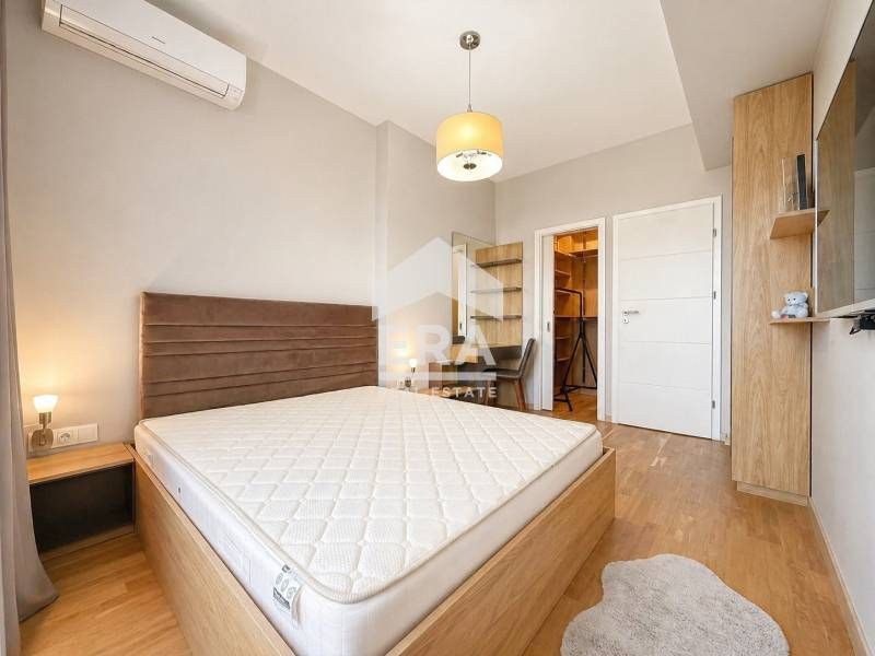 Дава се под наем Двустаен апартамент в София, Център - 67 кв.м за 1196.97 € - Снимка #8