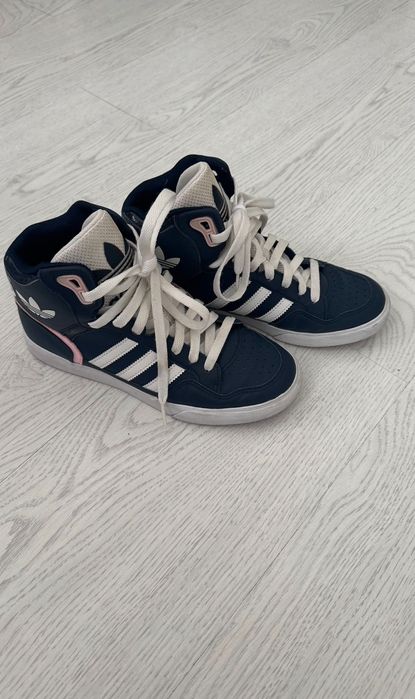 дамски маратонки кецове Nike air max 90 adidas