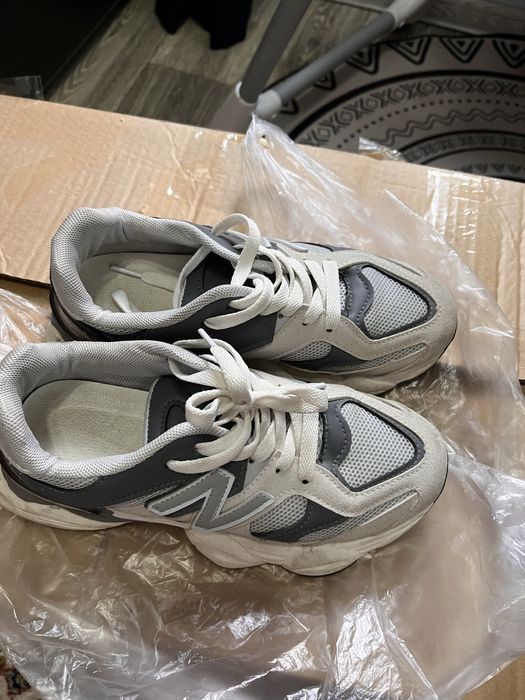 Кроссовки 35-36 размер