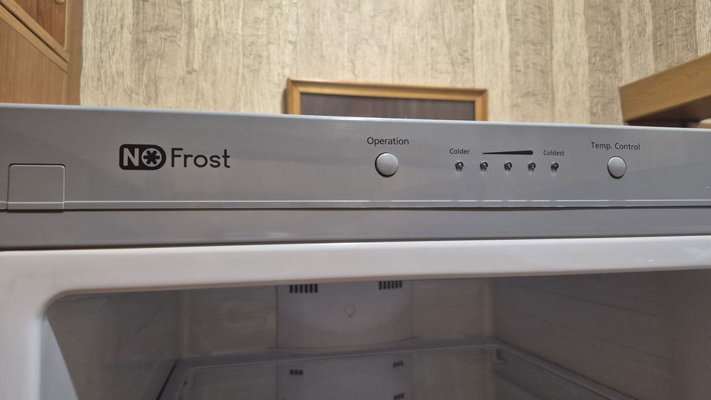 Холодильник Samsung No Frost