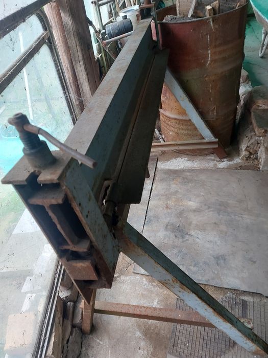 Апкант за огъване на ламарина